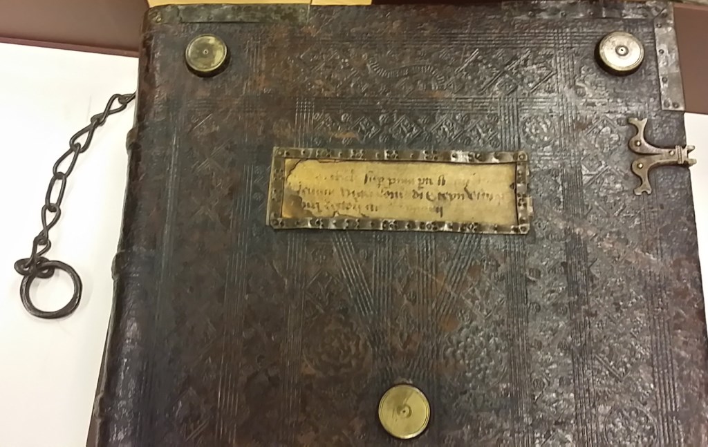 IC.19526 (3)